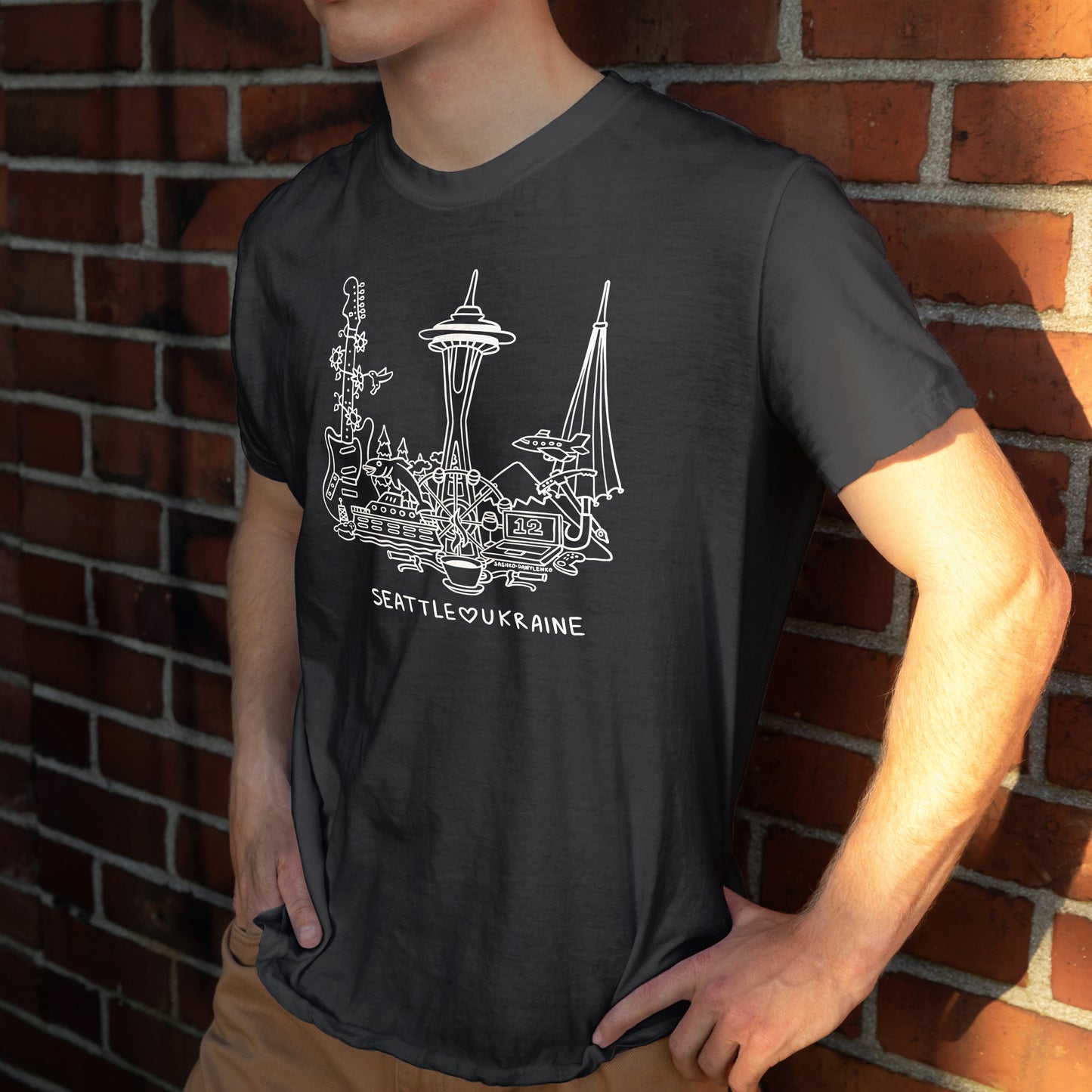T-shirt Black - Seattle Loves Ukraine