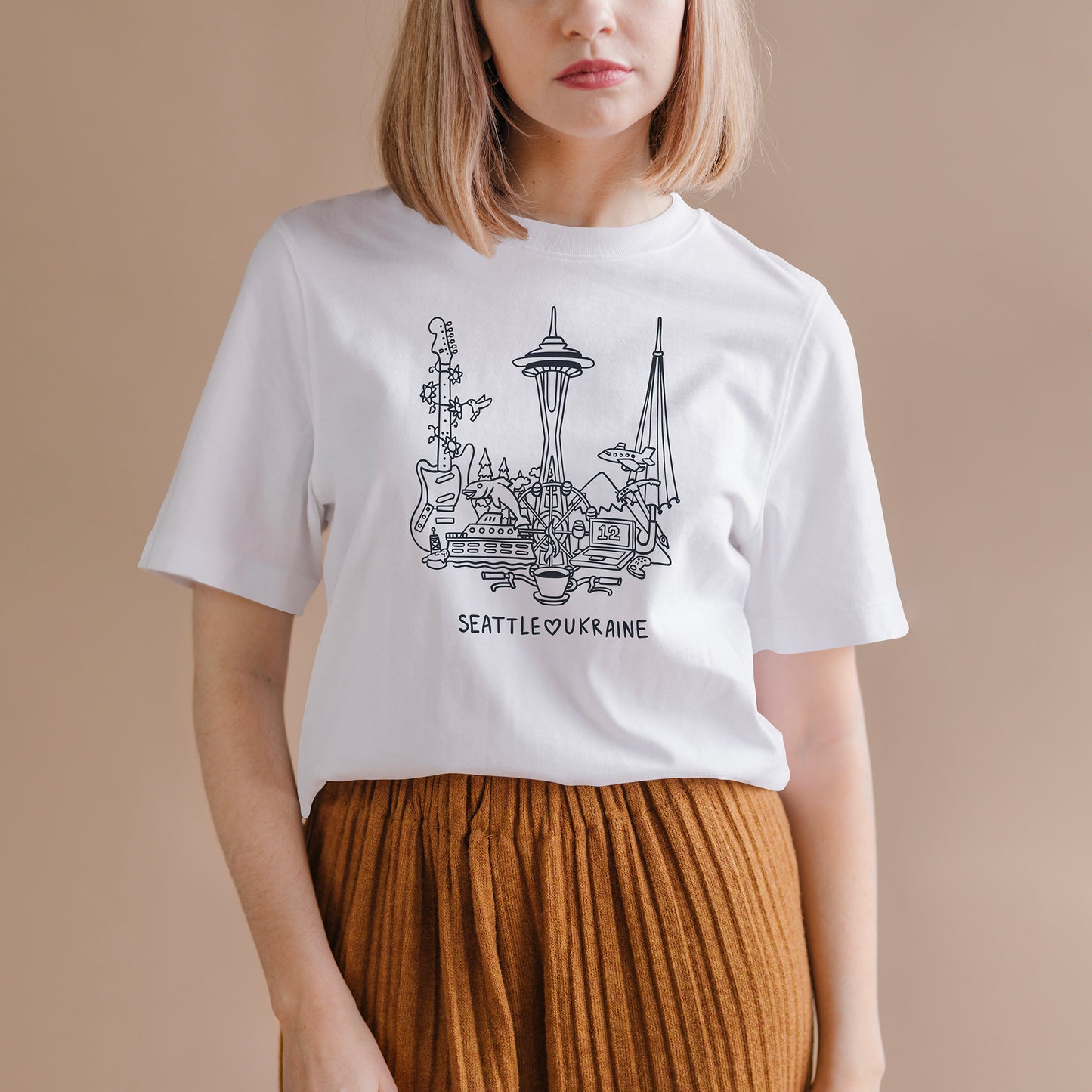 T-shirt White - Seattle Loves Ukraine